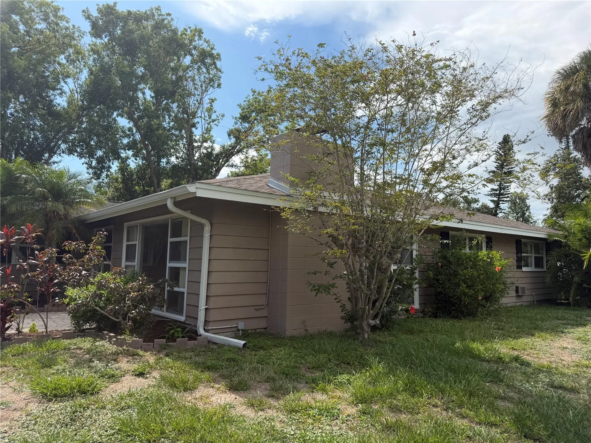 2588 Colorado Street Sarasota FL 34237