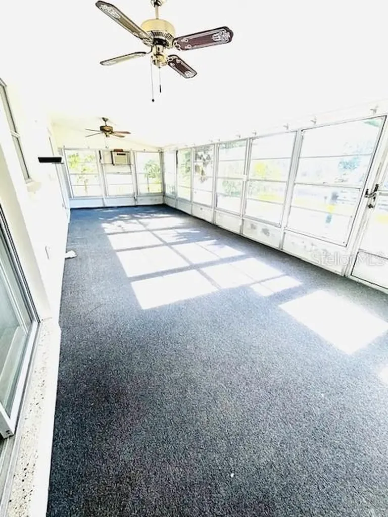6125 Beacon Point Drive Weeki Wachee FL 34607
