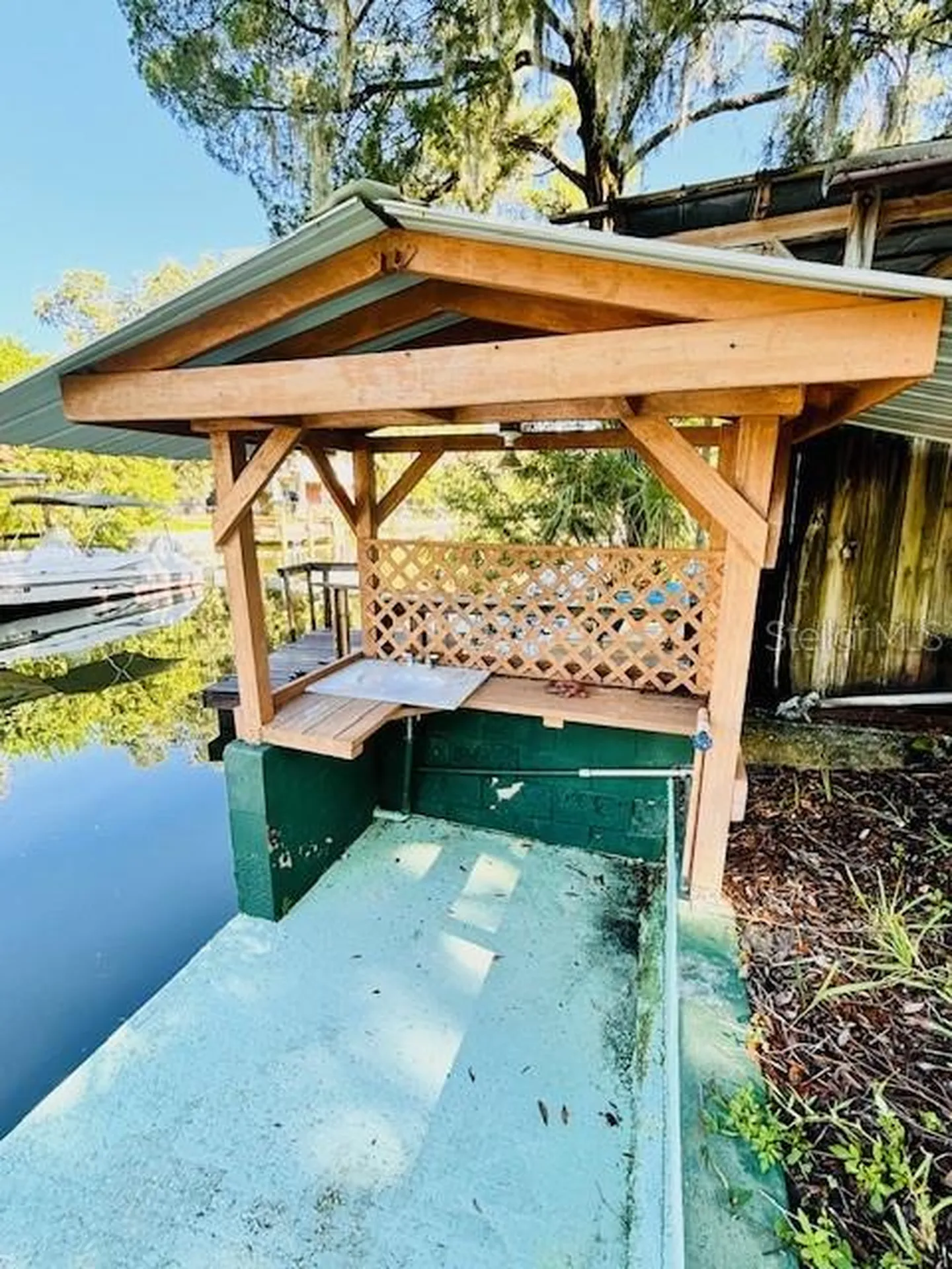 6125 Beacon Point Drive Weeki Wachee FL 34607