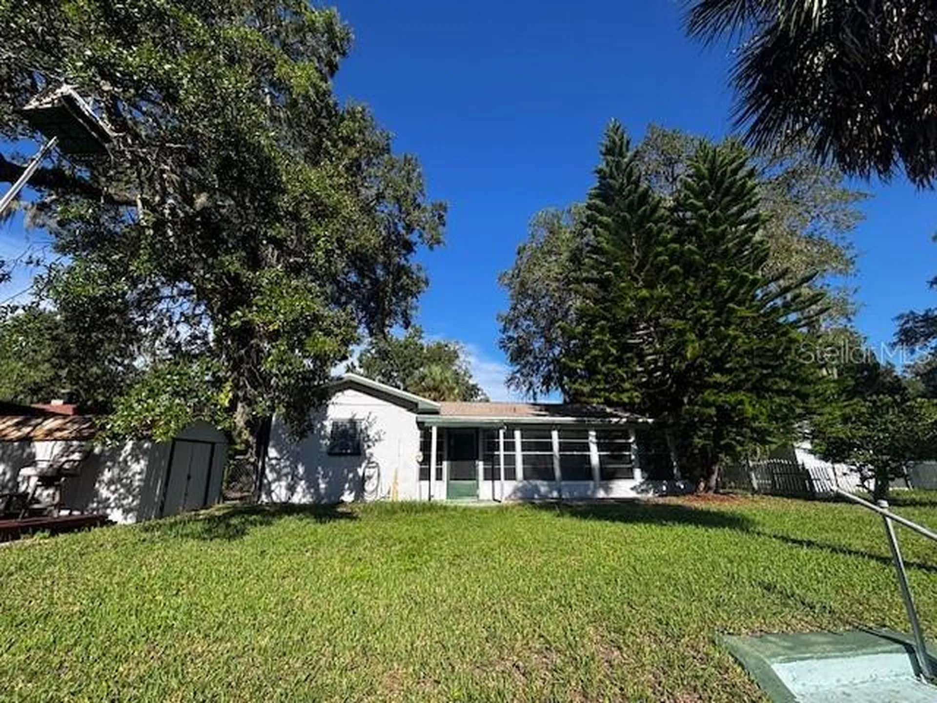 6125 Beacon Point Drive Weeki Wachee FL 34607