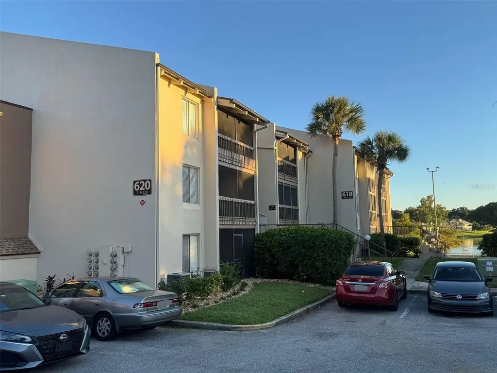 620 Orange Drive Altamonte Springs FL 32701