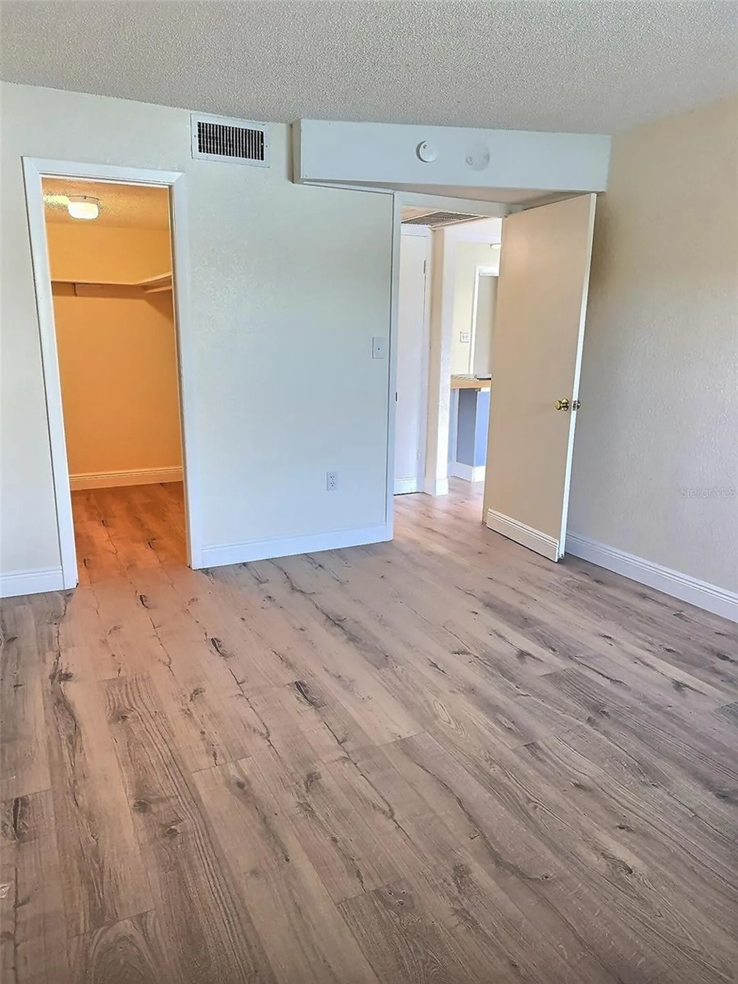 620 Orange Drive Altamonte Springs FL 32701