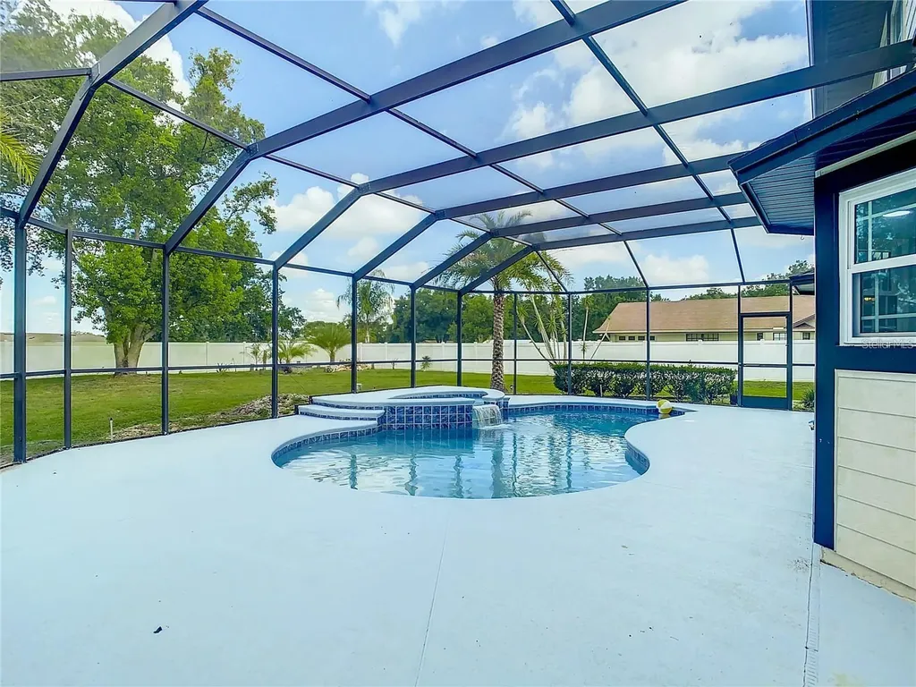 2253 Malachite Drive Lakeland FL 33810