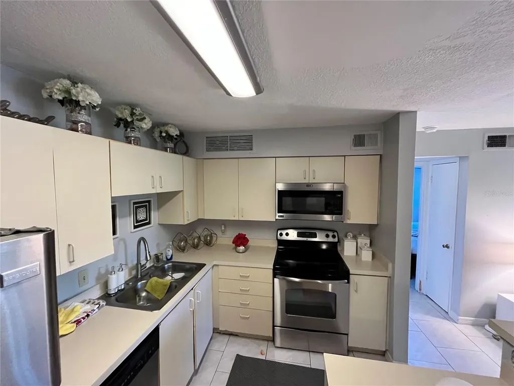 400 Lake Placid Court Altamonte Springs FL 32701