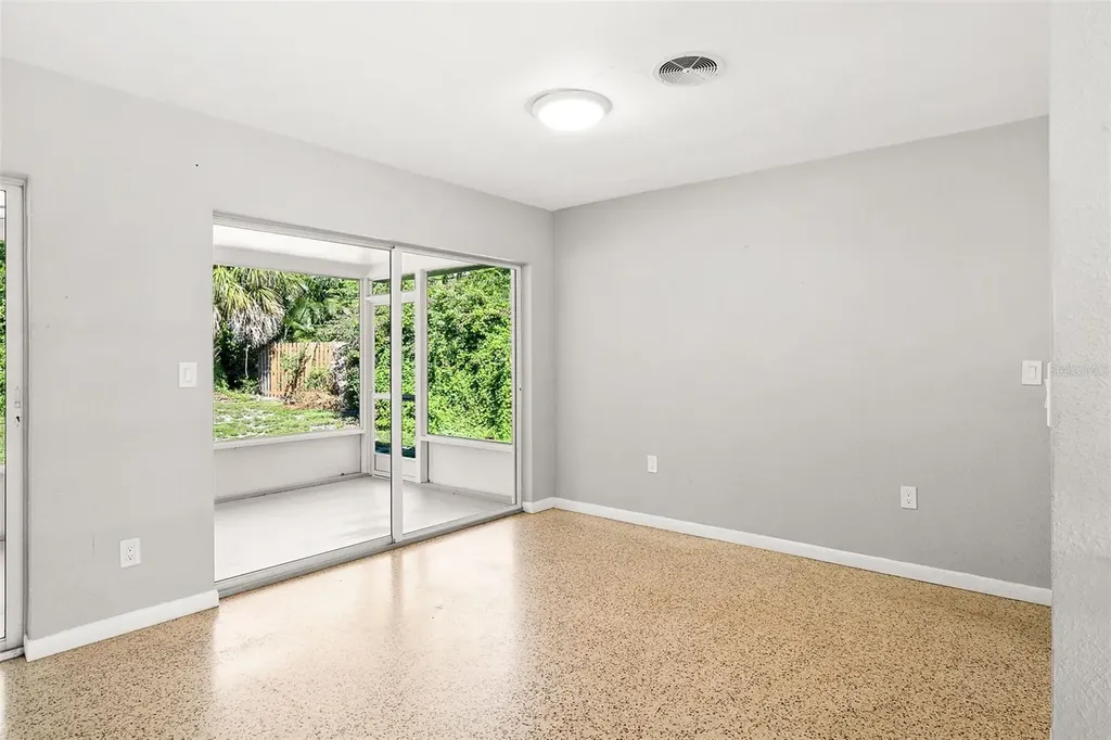 2553 Tulip Street Sarasota FL 34239