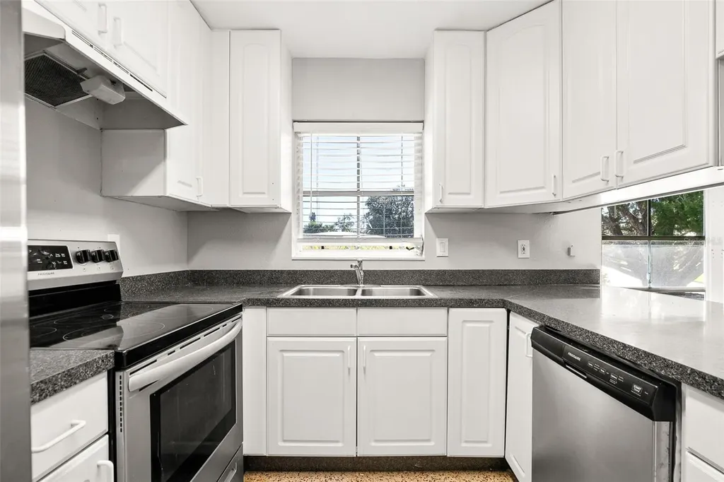 2553 Tulip Street Sarasota FL 34239