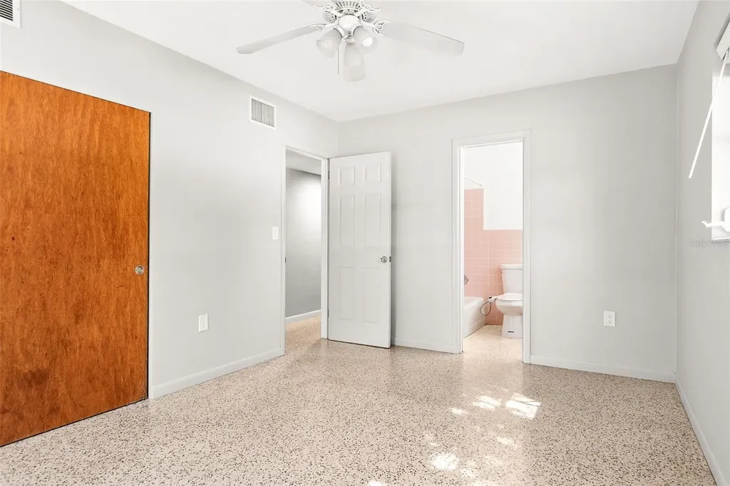 2553 Tulip Street Sarasota FL 34239