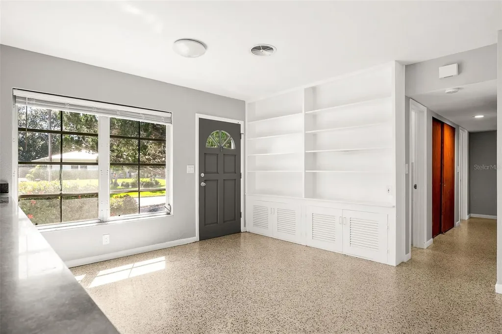 2553 Tulip Street Sarasota FL 34239