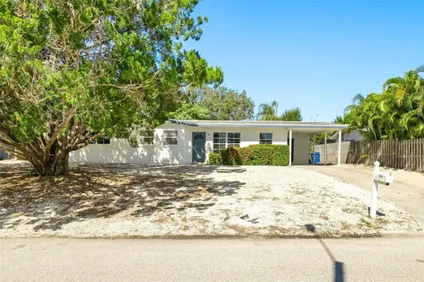 2553 Tulip Street Sarasota FL 34239