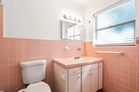 2553 Tulip Street Sarasota FL 34239