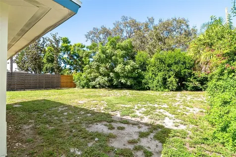 2553 Tulip Street Sarasota FL 34239