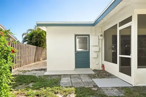 2553 Tulip Street Sarasota FL 34239