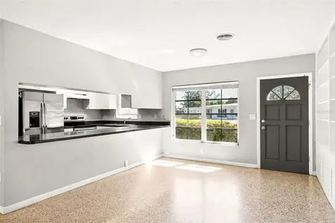 2553 Tulip Street Sarasota FL 34239