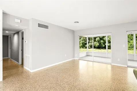 2553 Tulip Street Sarasota FL 34239