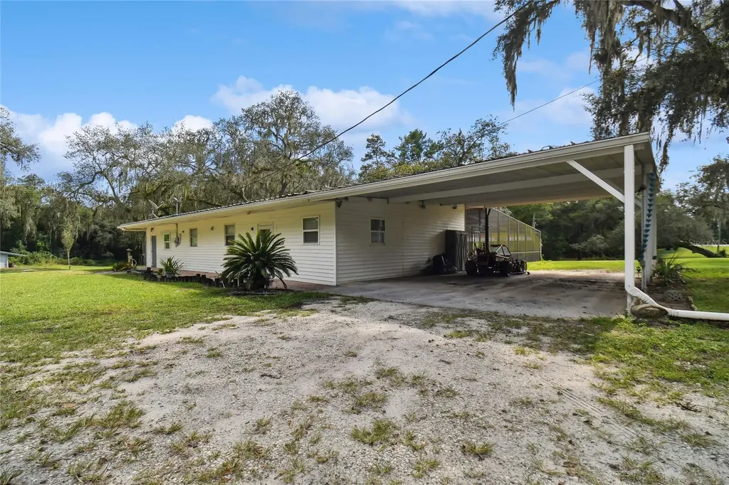 3384 Mckethan Road Dade City FL 33523