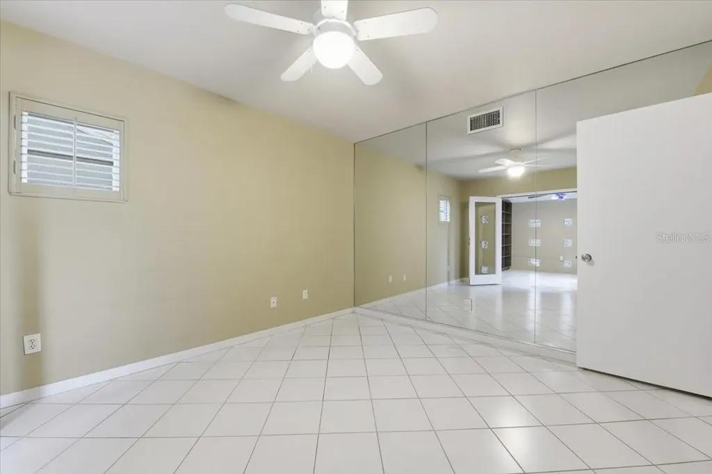 2713 Chambray Lane Tampa FL 33611