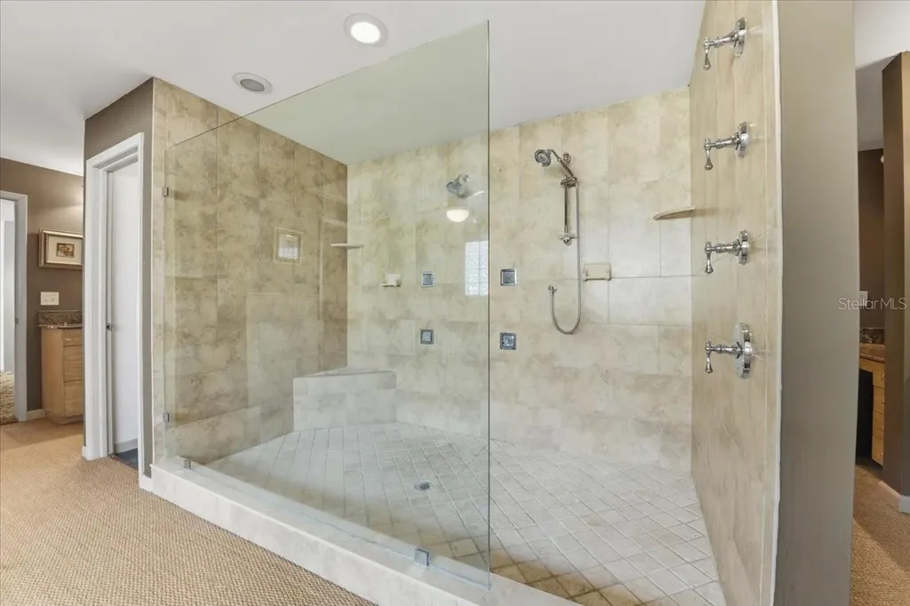 2713 Chambray Lane Tampa FL 33611