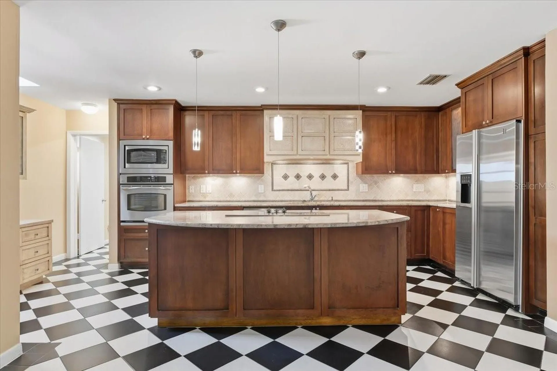 2713 Chambray Lane Tampa FL 33611