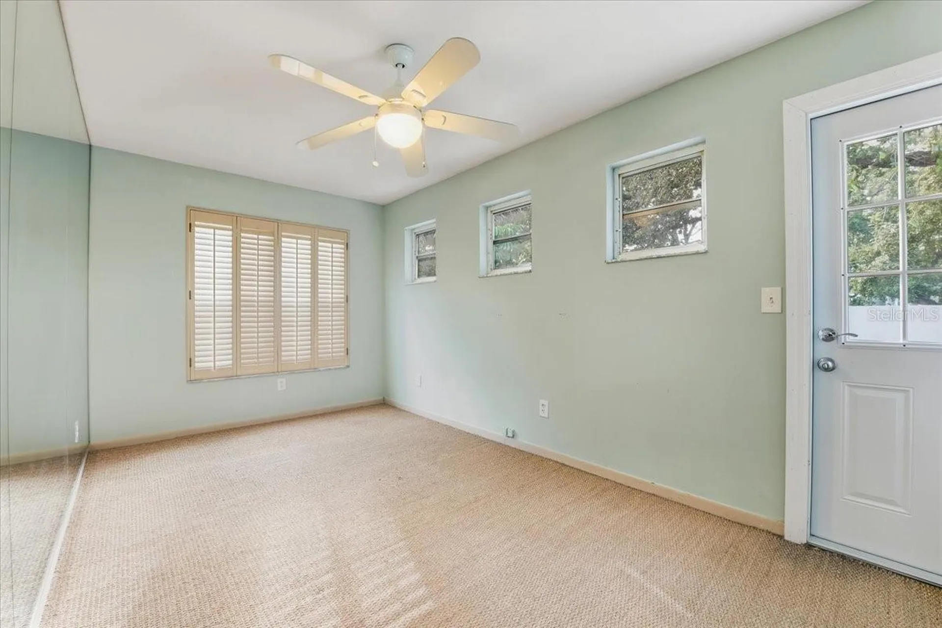 2713 Chambray Lane Tampa FL 33611