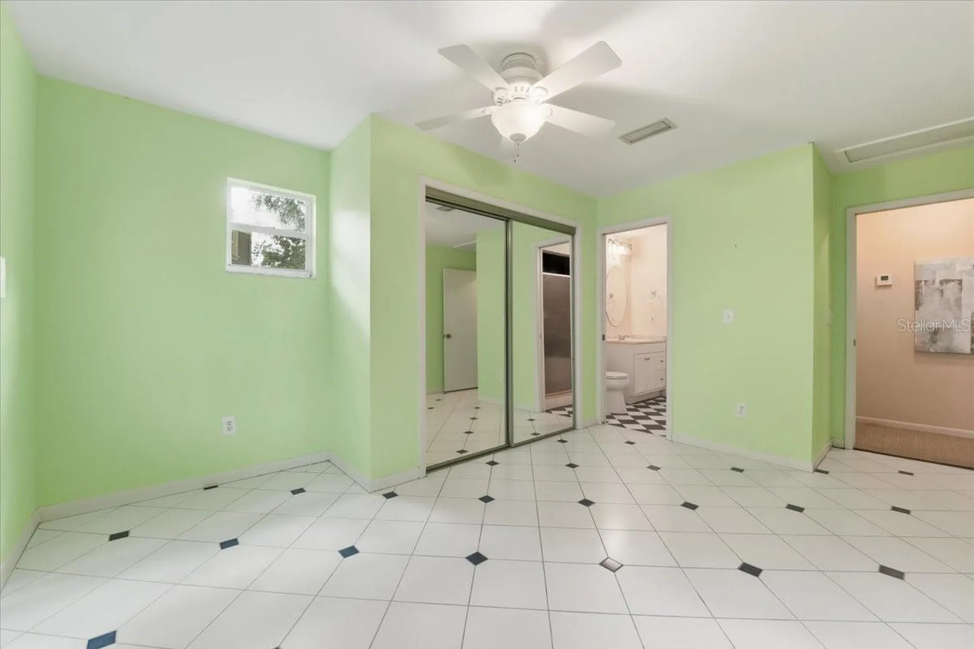 2713 Chambray Lane Tampa FL 33611