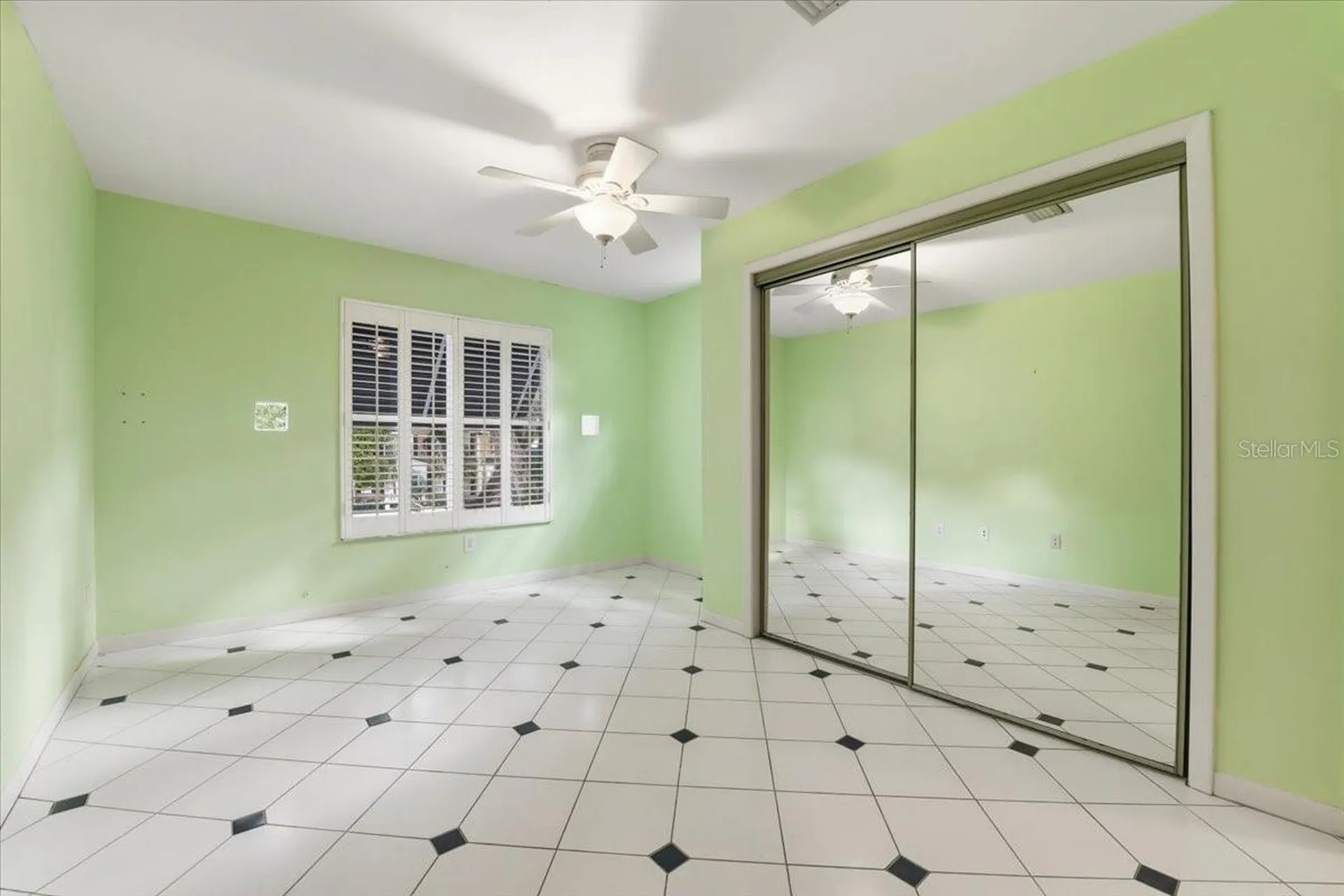 2713 Chambray Lane Tampa FL 33611