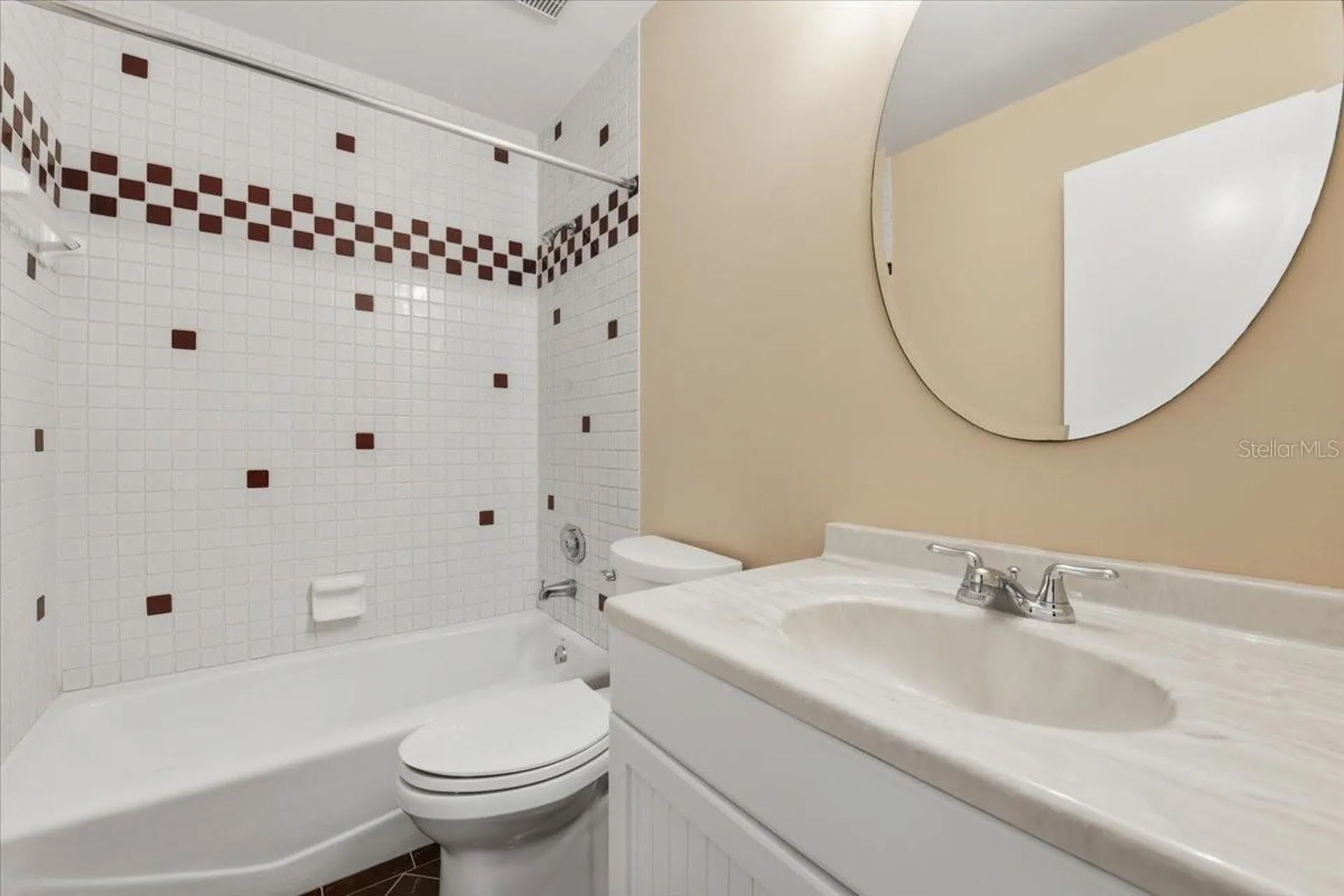 2713 Chambray Lane Tampa FL 33611