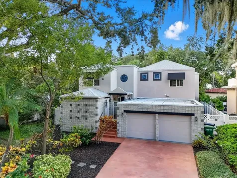 2713 Chambray Lane Tampa FL 33611