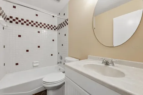 2713 Chambray Lane Tampa FL 33611