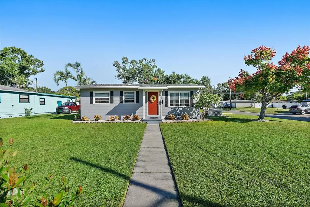1301 56th Avenue N St Petersburg FL 33703