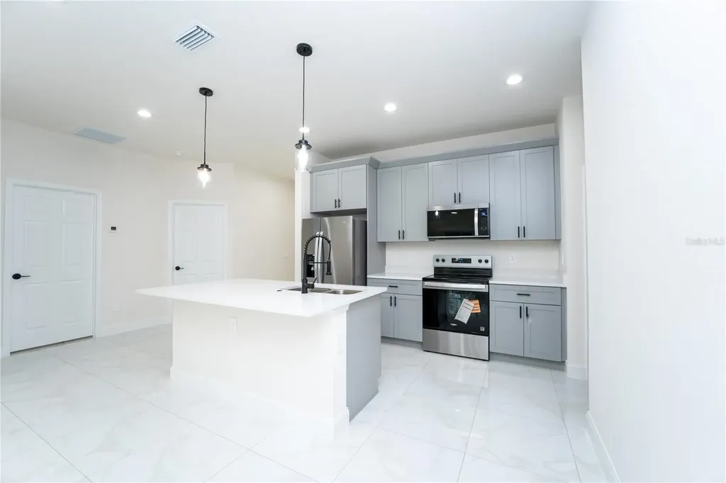 1491 9th Avenue Deland FL 32724