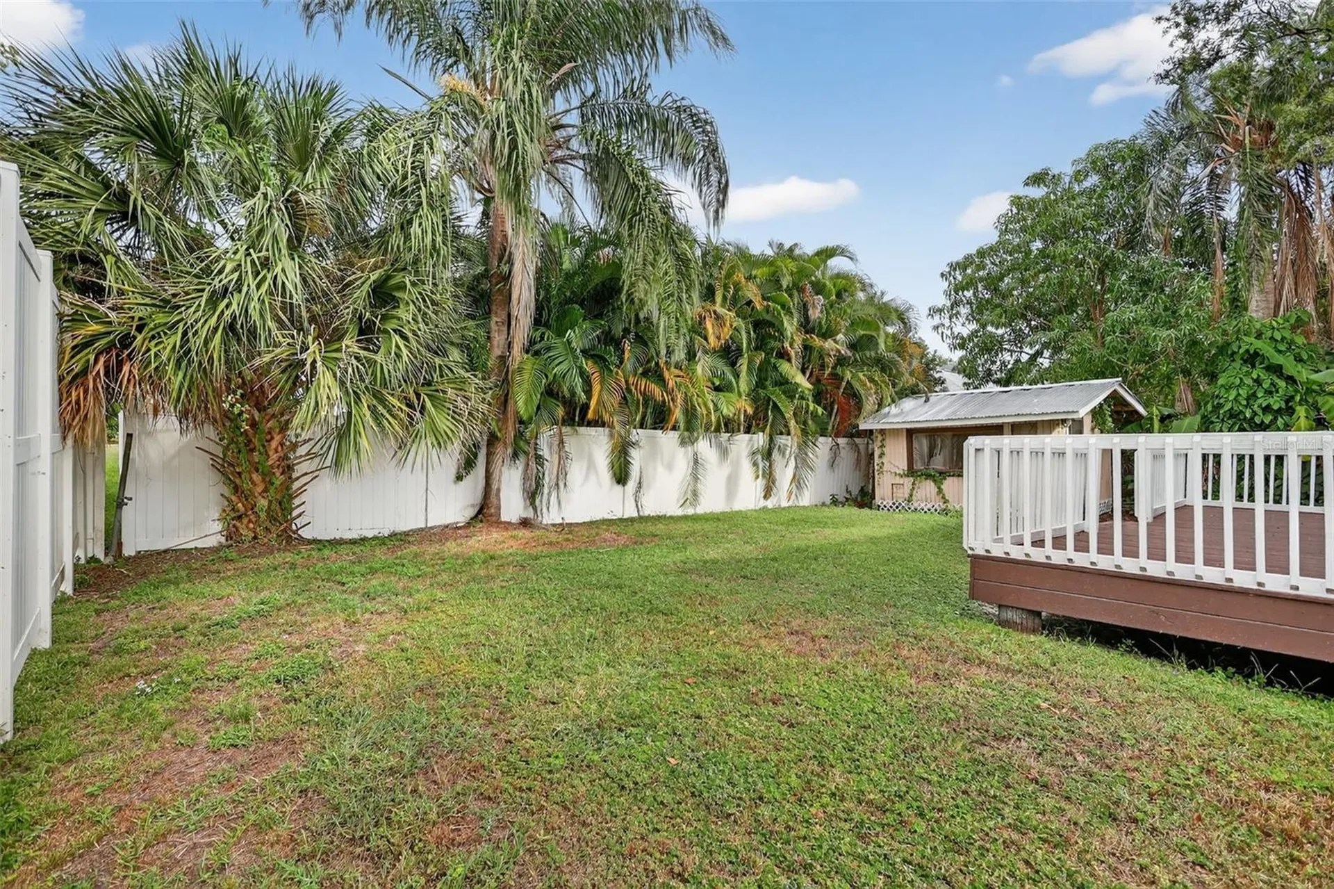 6220 W Thorpe Street Tampa FL 33611