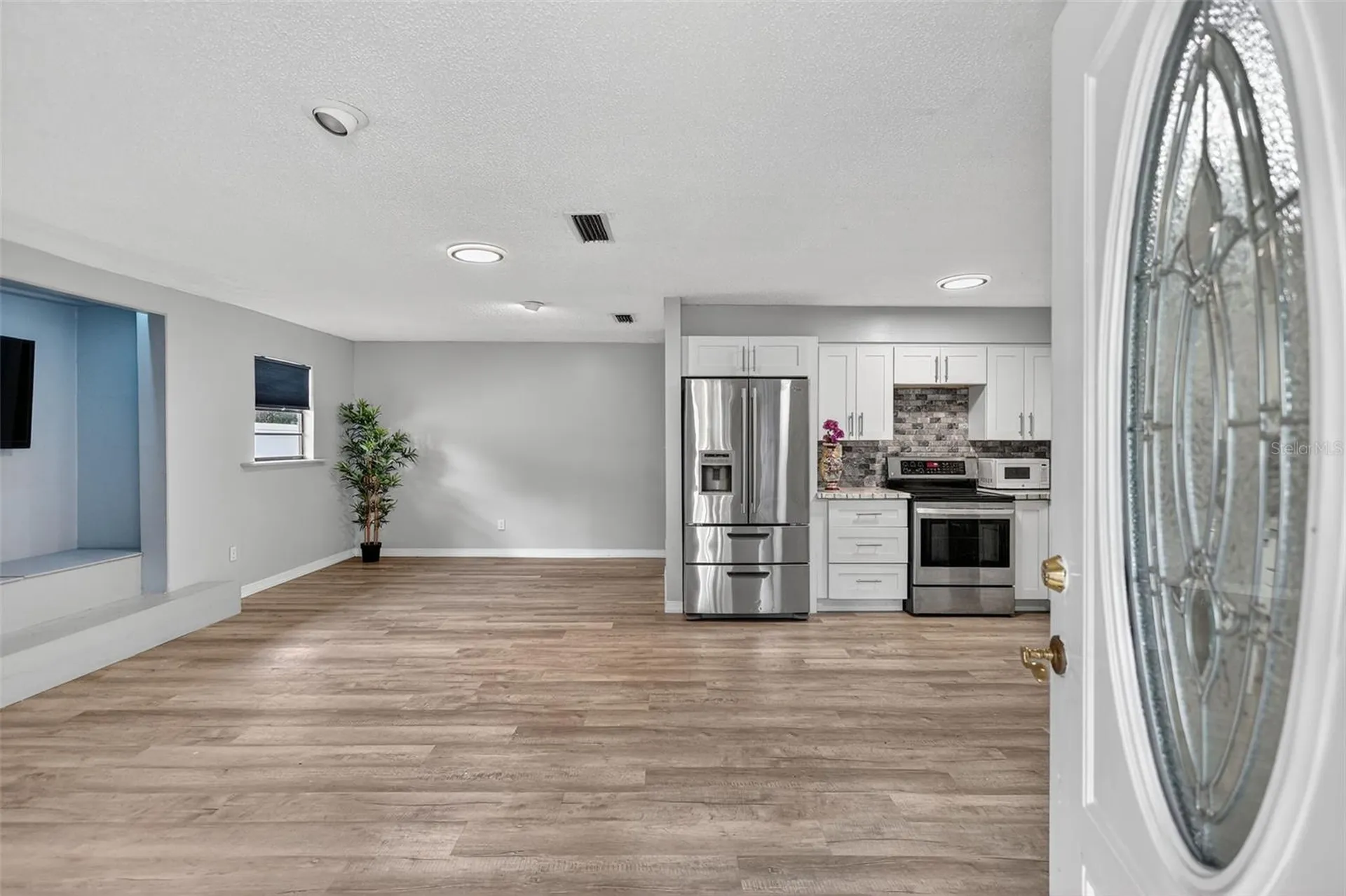 6220 W Thorpe Street Tampa FL 33611