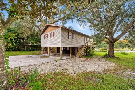 6490 SE 180th Avenue Road Ocklawaha FL 32179