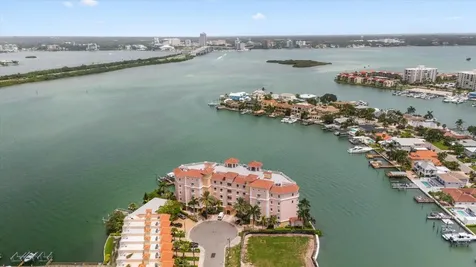 205 Brightwater Drive Clearwater Beach FL 33767