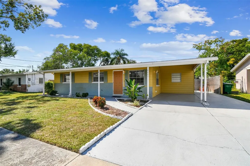 6407 S Cameron Avenue Tampa FL 33616