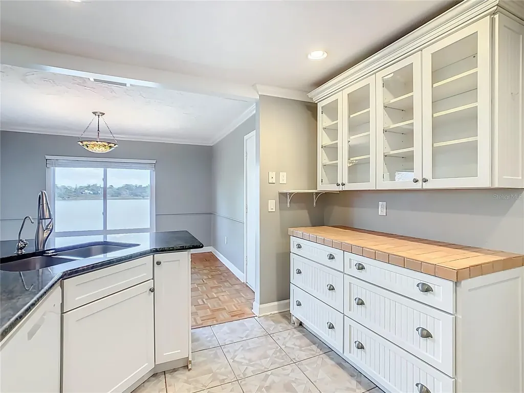 353 W Lake Faith Drive Maitland FL 32751