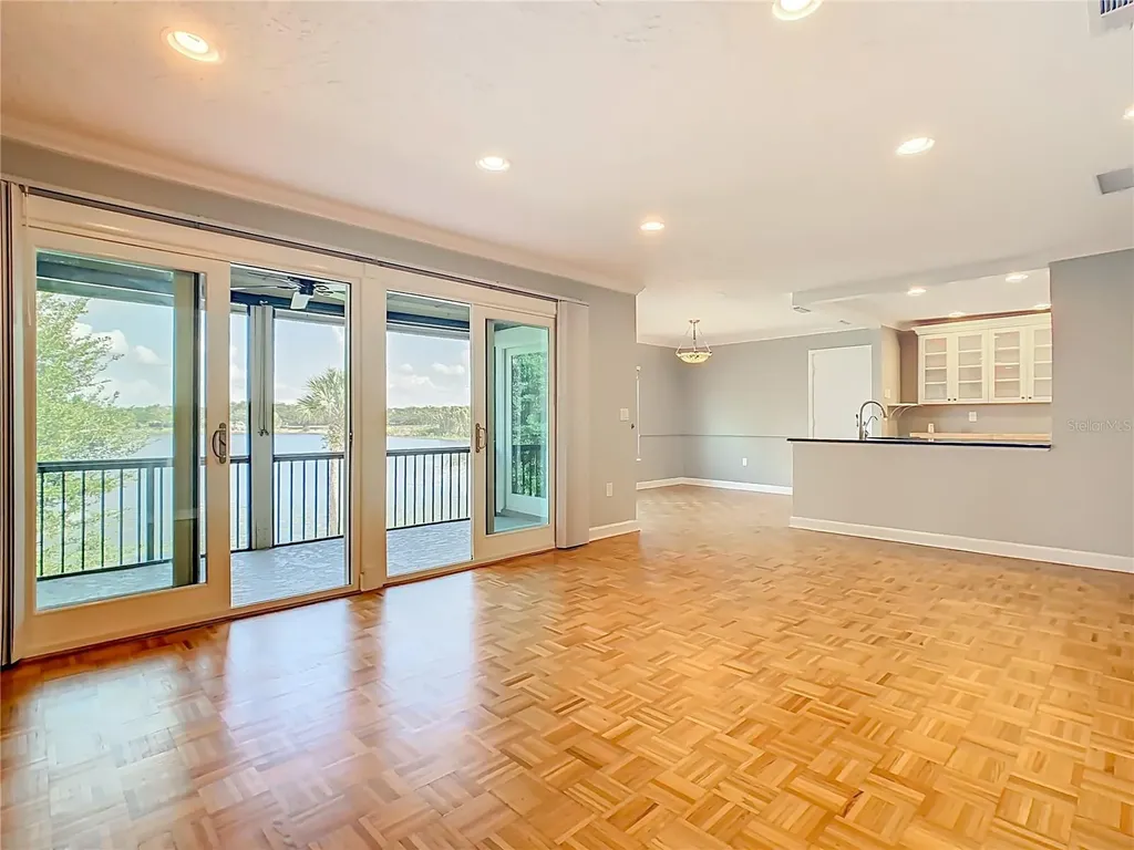 353 W Lake Faith Drive Maitland FL 32751