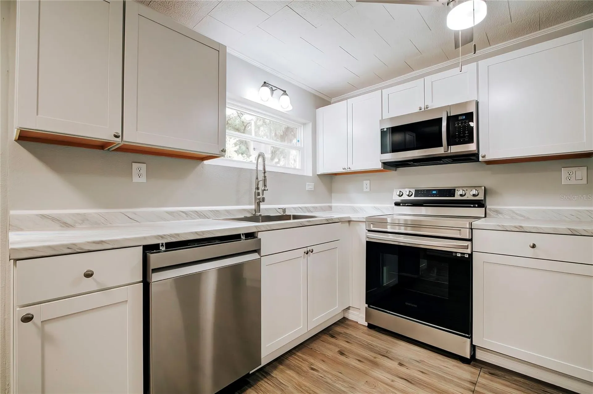 616 Powell Street Wildwood FL 34785