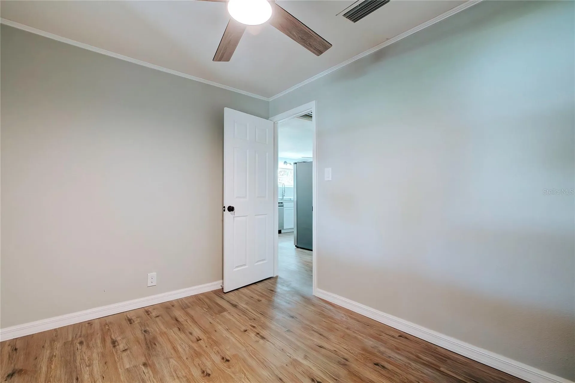616 Powell Street Wildwood FL 34785