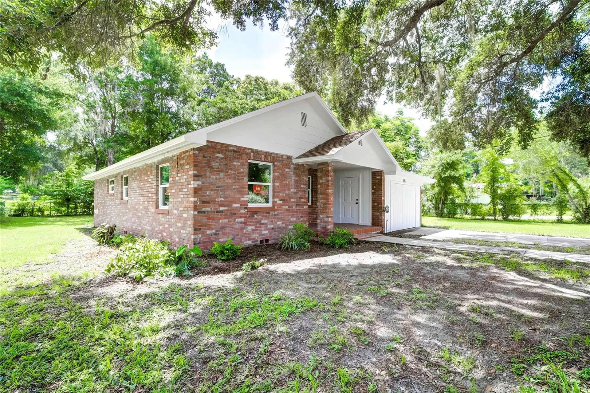 616 Powell Street Wildwood FL 34785