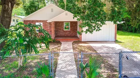 616 Powell Street Wildwood FL 34785