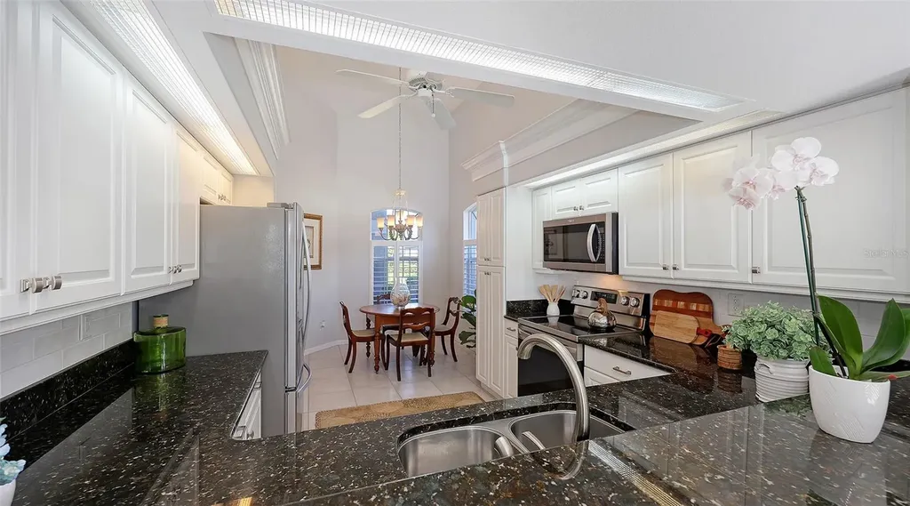 8737 Pebble Creek Lane Sarasota FL 34238