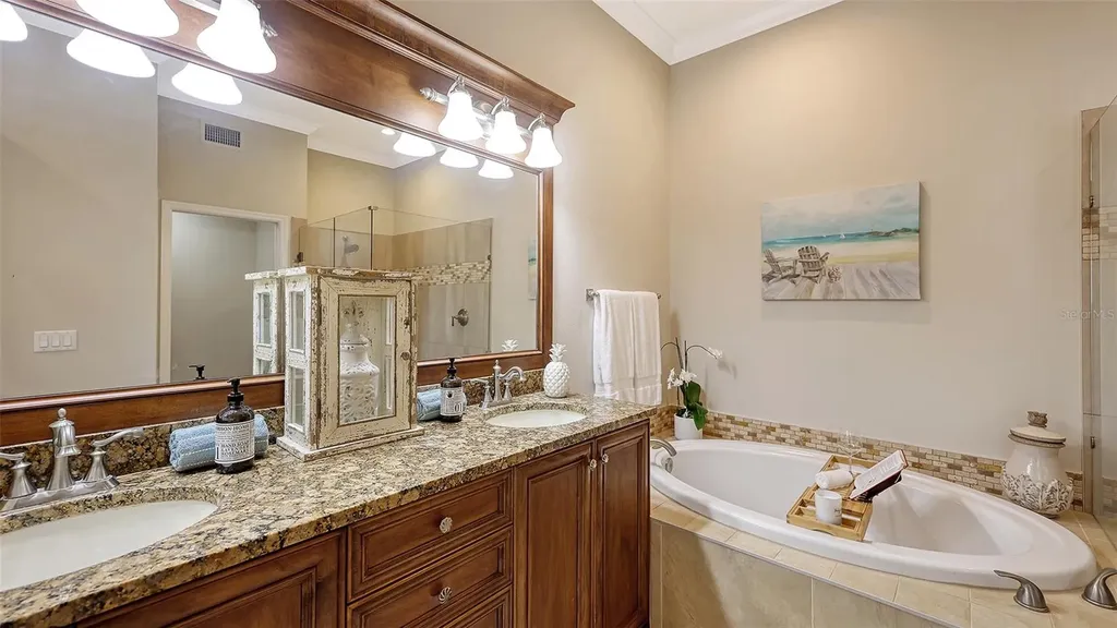 8737 Pebble Creek Lane Sarasota FL 34238
