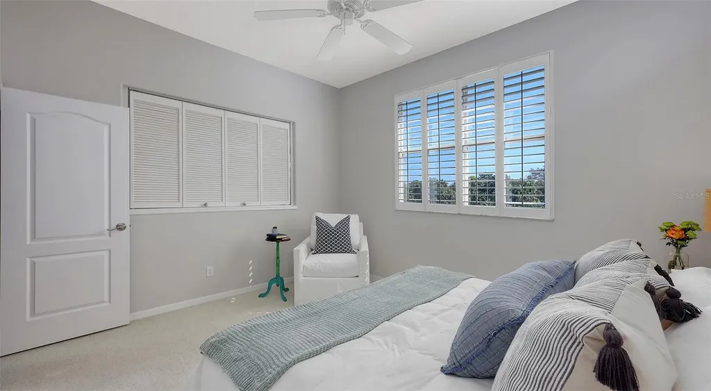 8737 Pebble Creek Lane Sarasota FL 34238