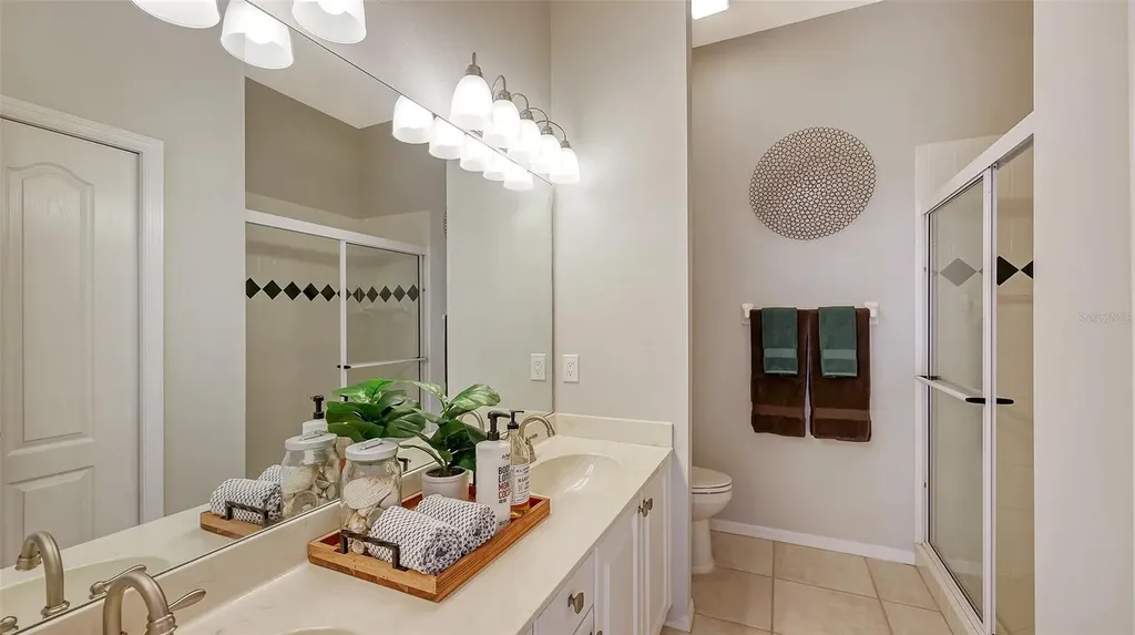 8737 Pebble Creek Lane Sarasota FL 34238
