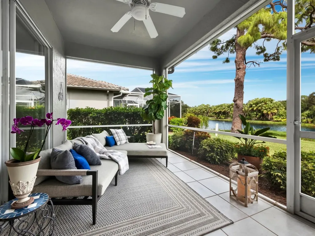 8737 Pebble Creek Lane Sarasota FL 34238