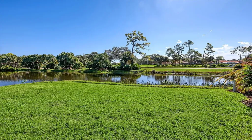 8737 Pebble Creek Lane Sarasota FL 34238