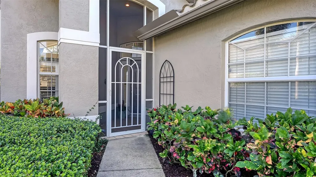 8737 Pebble Creek Lane Sarasota FL 34238