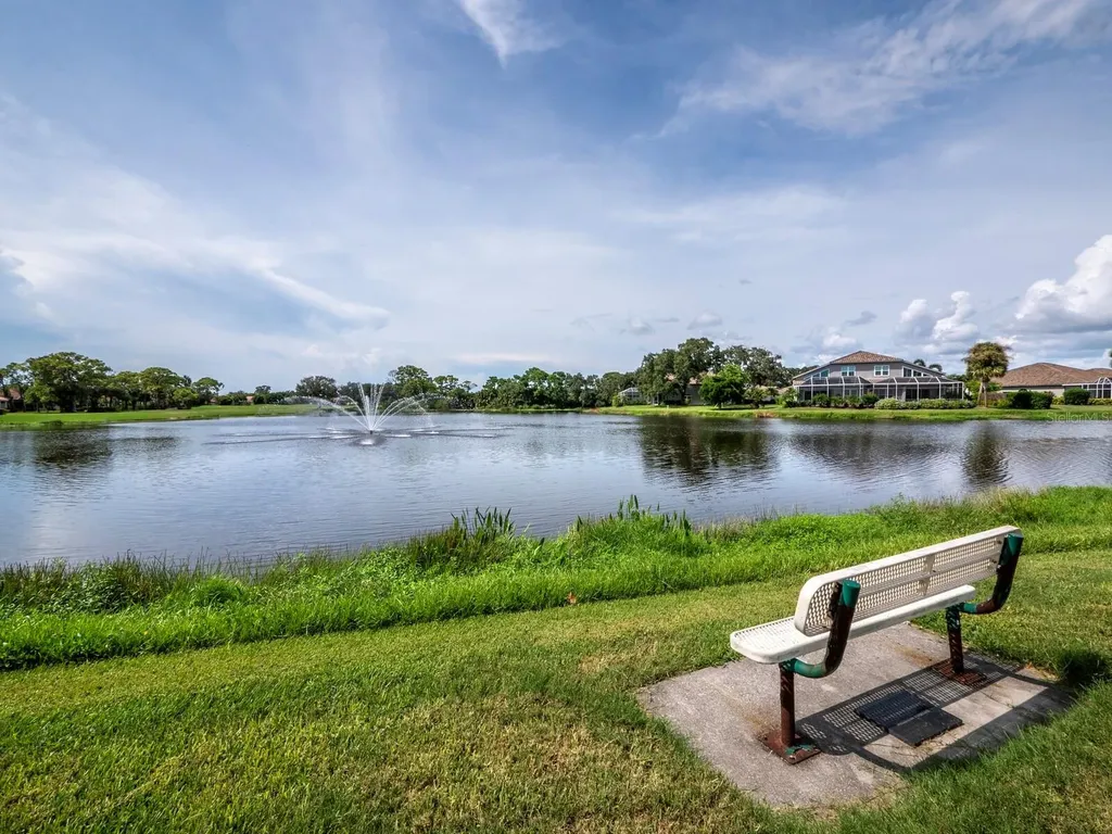 8737 Pebble Creek Lane Sarasota FL 34238