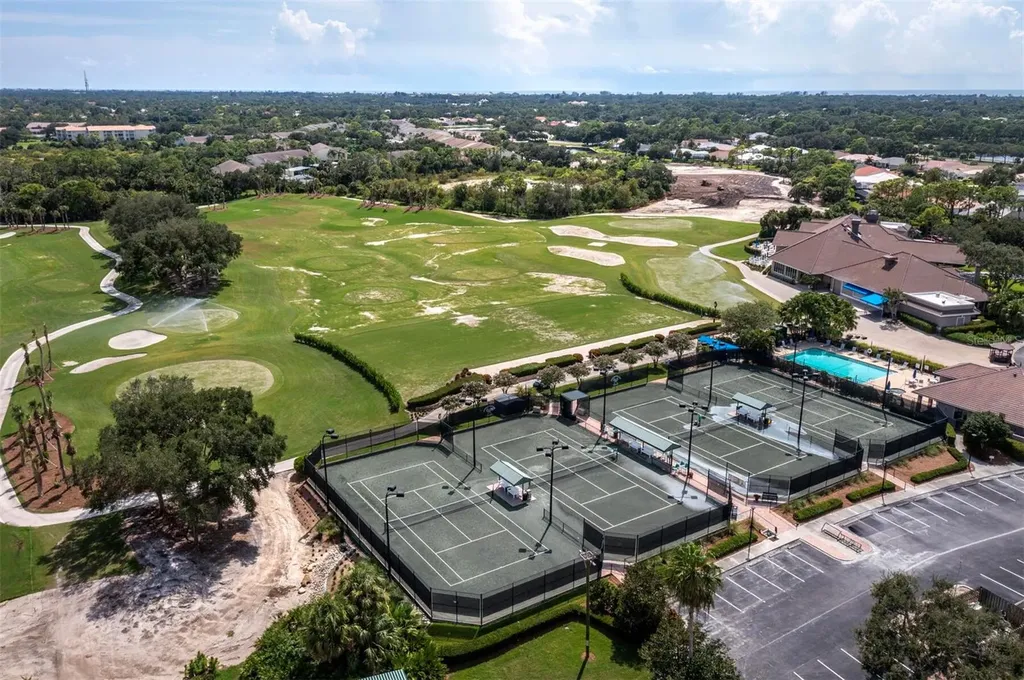 8737 Pebble Creek Lane Sarasota FL 34238
